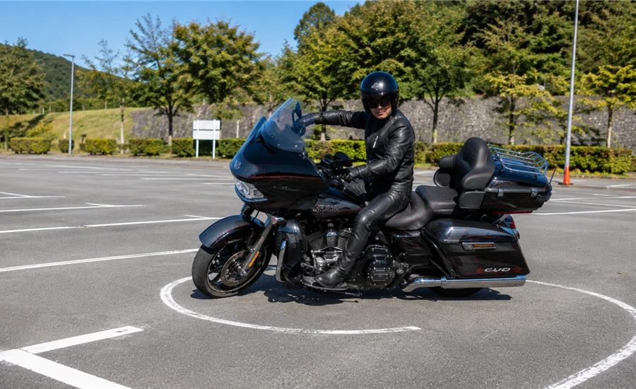 重い車体と取り回しの現実